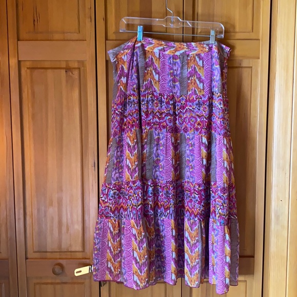 Women’s size 16 polyester skirt - Picture 1 of 11